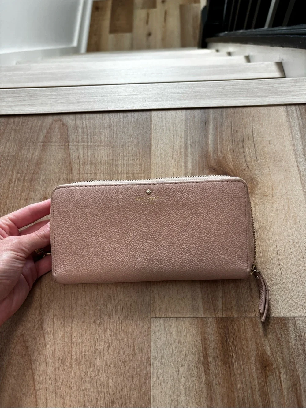 kate spade Pebbled Zip Wallet in Blush Pink